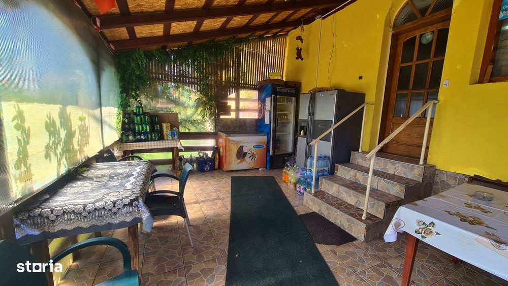 Casă de vânzare în comuna Brăduleț, județ Argeș.