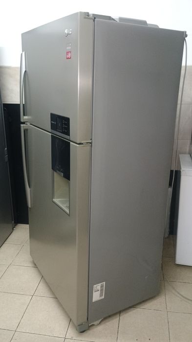 LG голям хладилник Nofrost