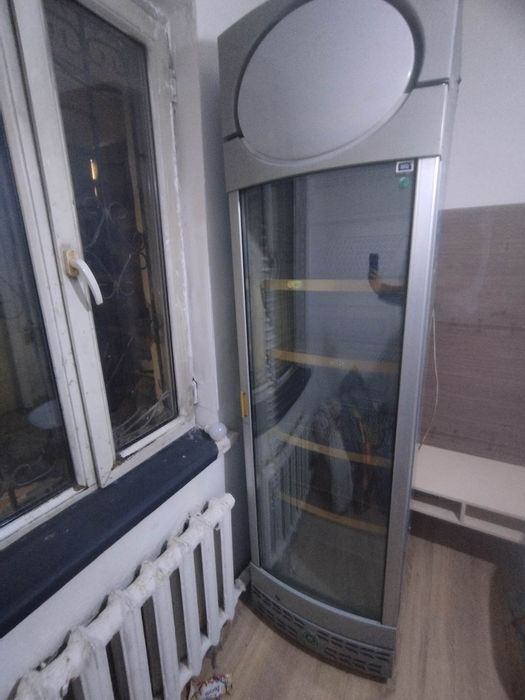 Ветринный холодильник б/у