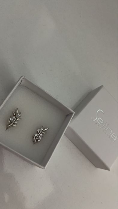 Сребърни обеци селина с камъчета