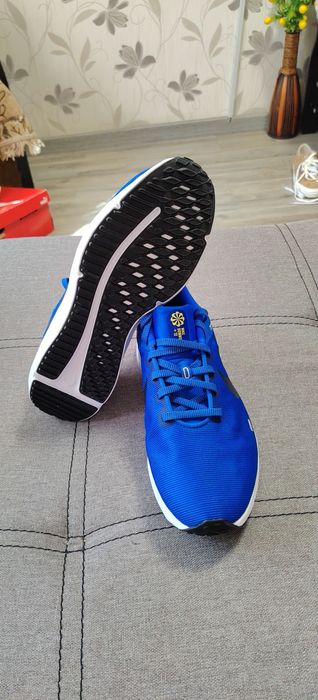 Nike Downshifter 12