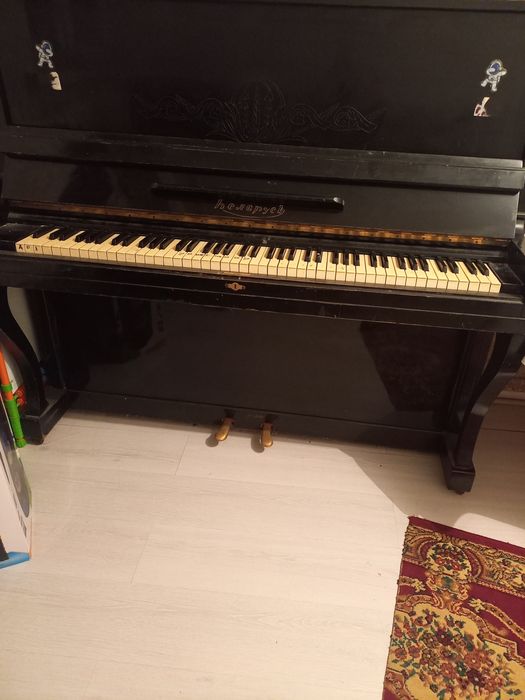 Продается  Пианино