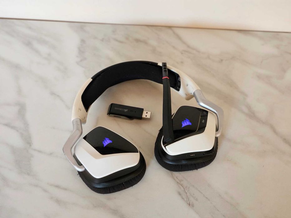 Corsair VOID Elite – гейминг слушалки с мощен звук и комфорт