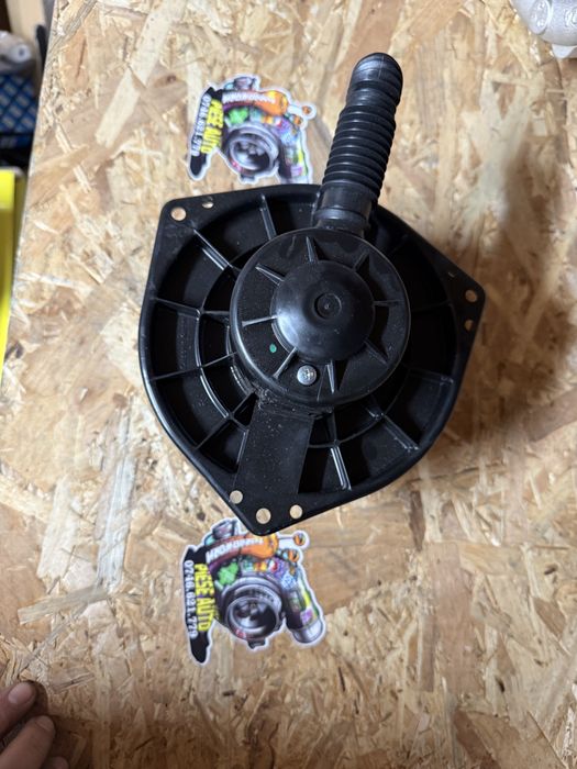 Ventilator nou Nissan Atleon, Eco-T L35