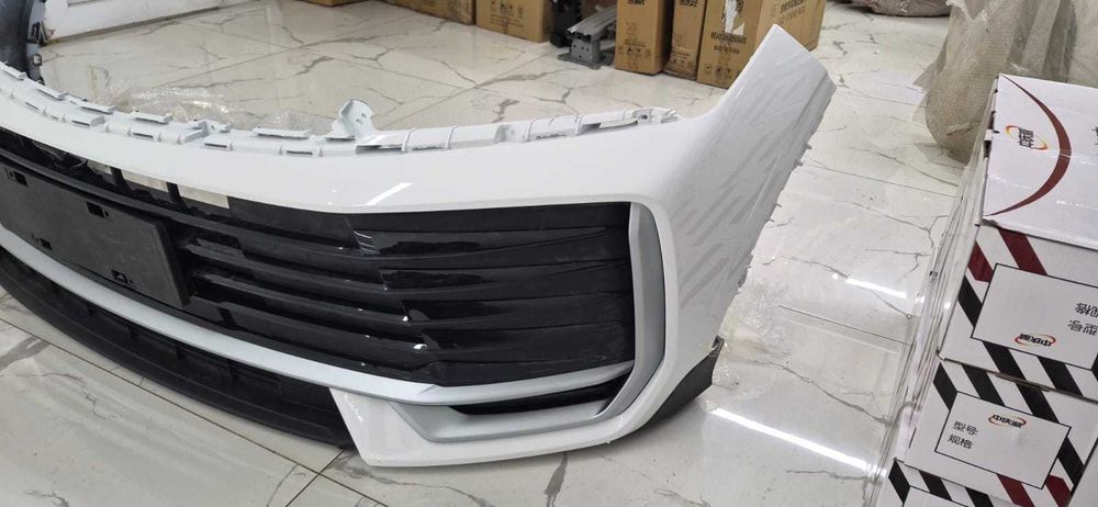 Передний бампер Geely Coolray NEW REST