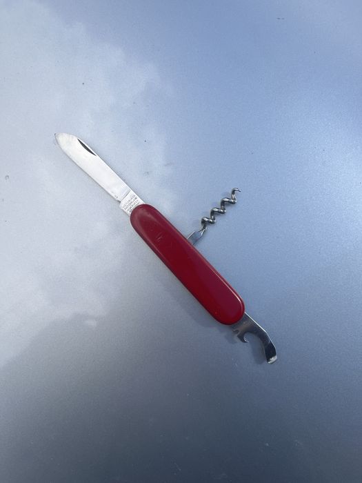 Victorinox Швейцарско ножче