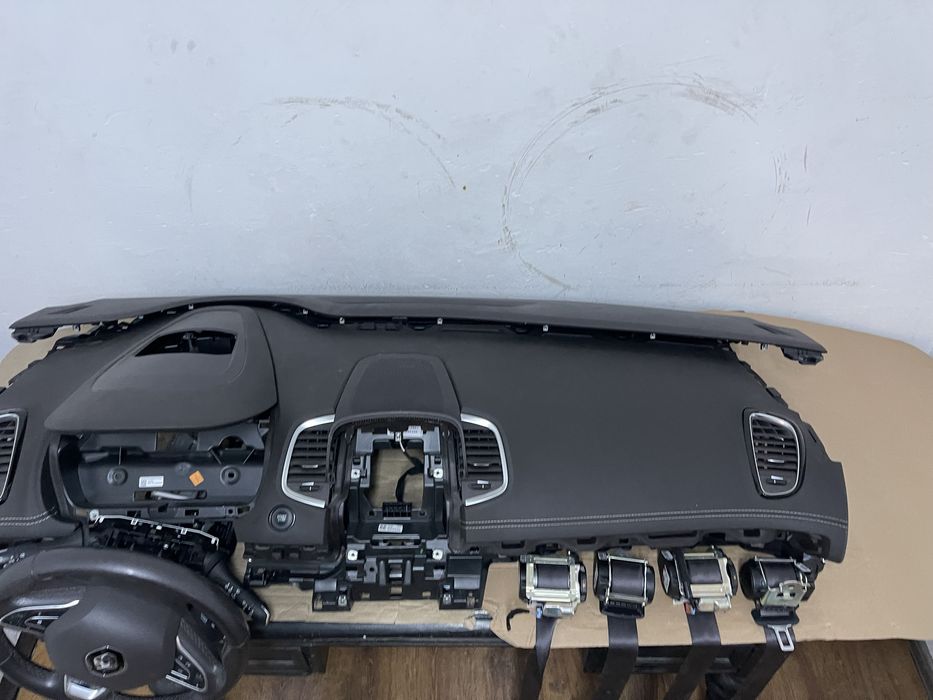 Plansa bord Renault Espace 5 V an 2015-2023 completa cu airbag
