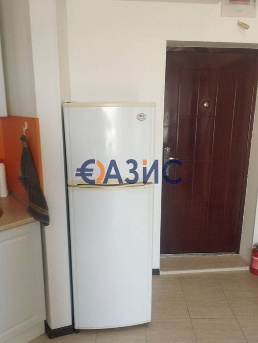 Продава се Двустаен апартамент в к.к. Слънчев бряг - 49 кв.м за 1164 €/кв.м - Снимка #2