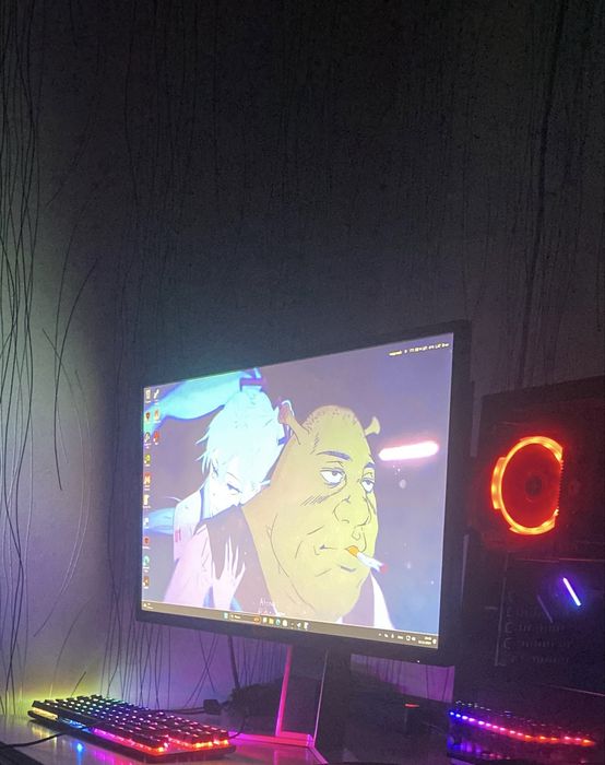 Продам комп в комплекте