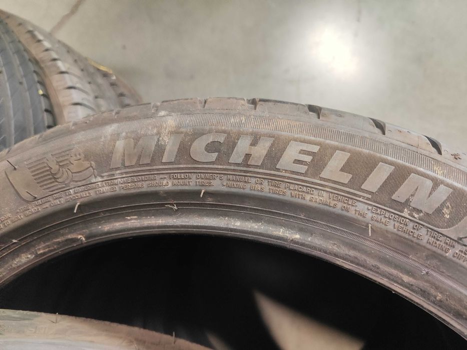 2бр.летни гуми 225/45/19 Michelin