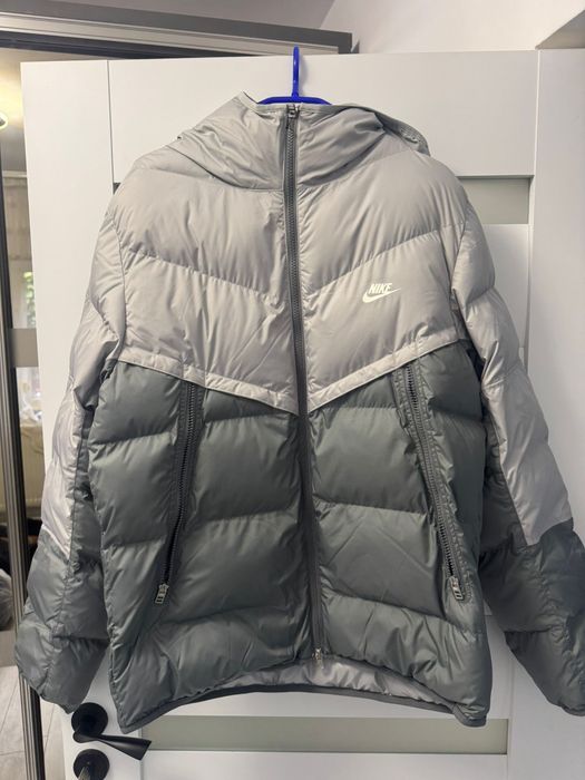 Geaca Nike, marimea L