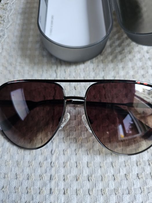 Слънчеви очила на Guess