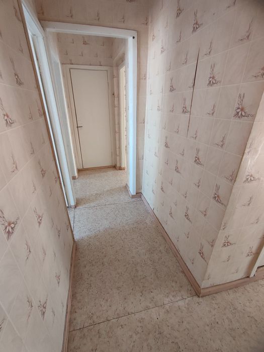 Продается 4-комн (9-41, 7 эт)