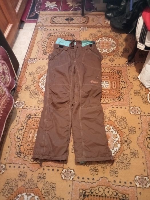 Pantaloni ski (mărimea M)