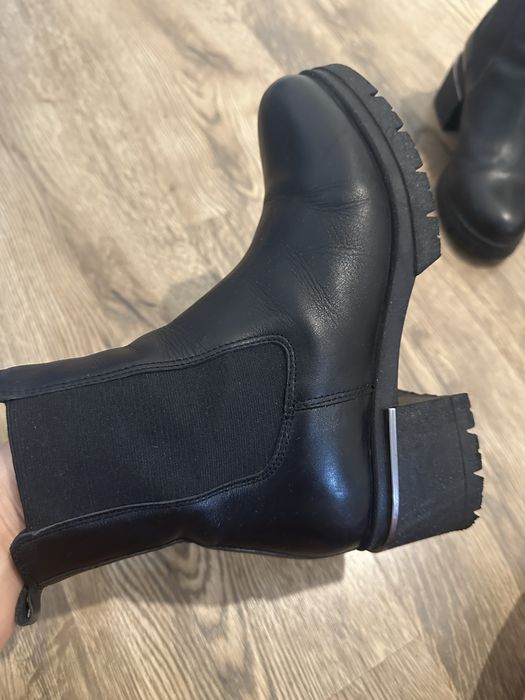 Ботинки осенние женские