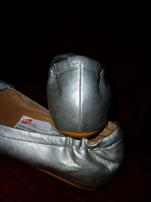 Из США, элегантные женские балетки от бренда "fitflop"