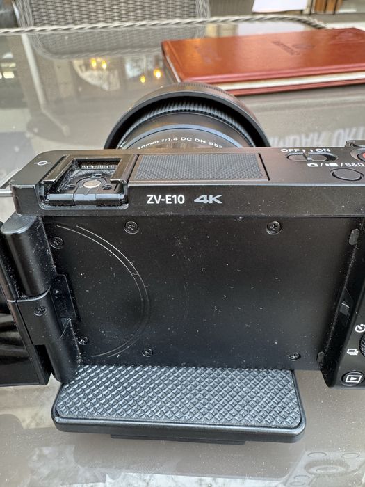 Камера Sony zve 10