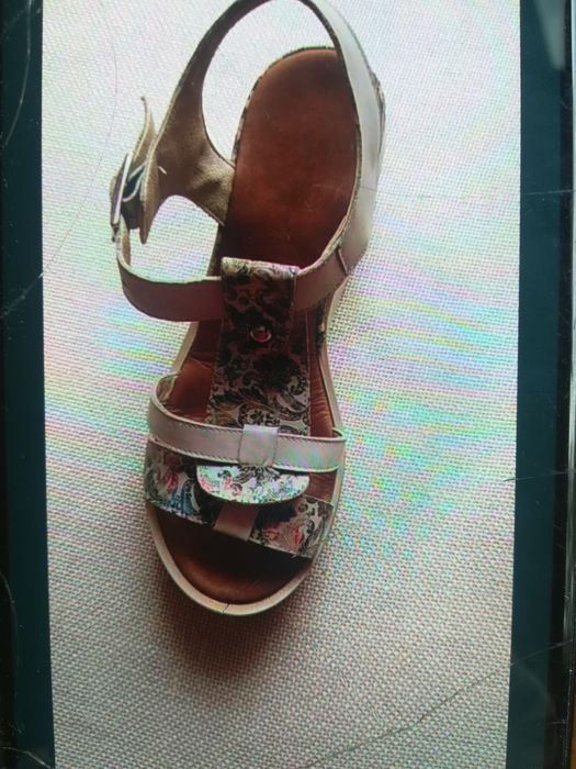 Bluza de primavara cu sandale