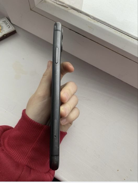 Айфон 11 гарантия 1год