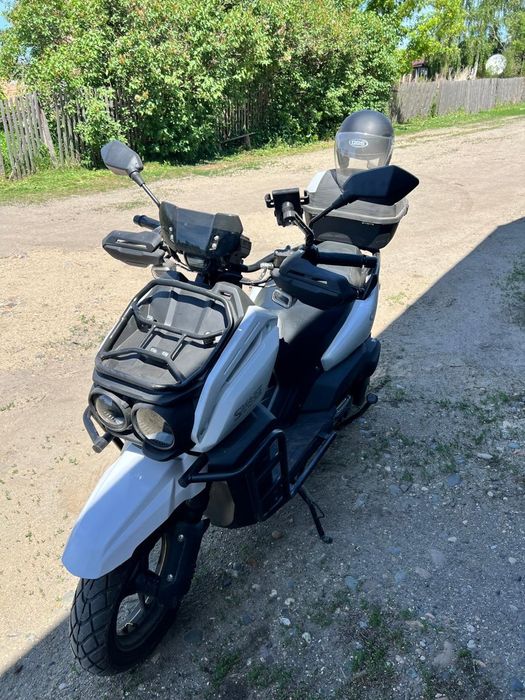 Мопед, скутер продам