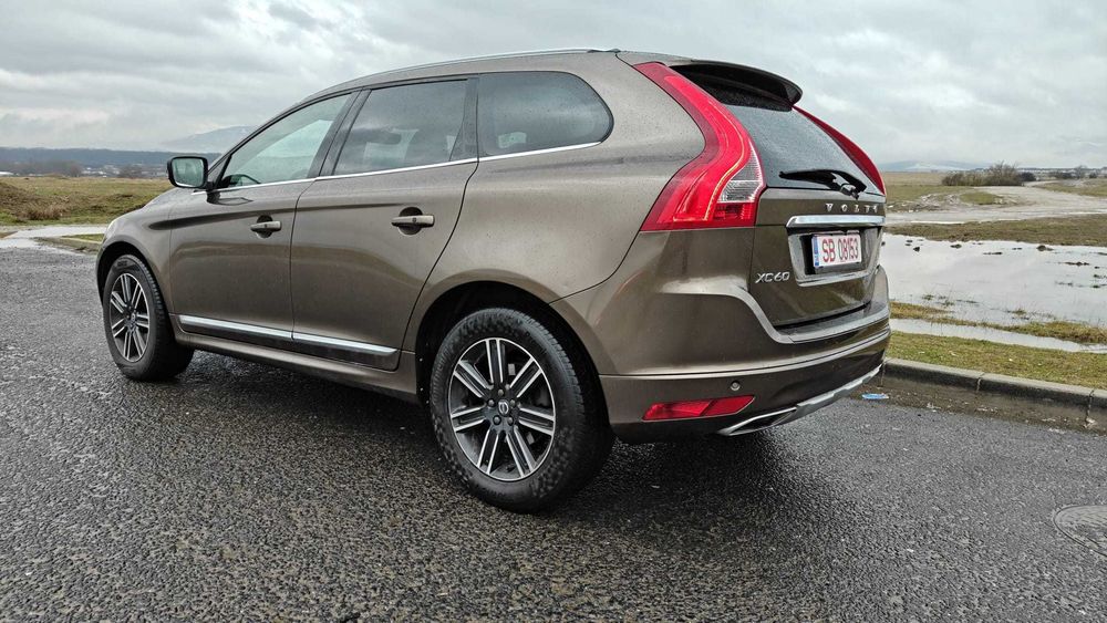 Volvo xc60, 220cp euro6, 4x4, manual, 2016, 2400cmc