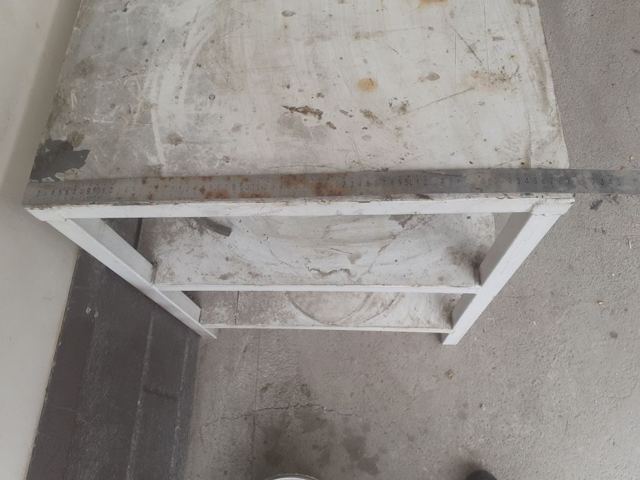 Столы  слесарные