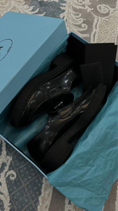 Продам туфли прадо