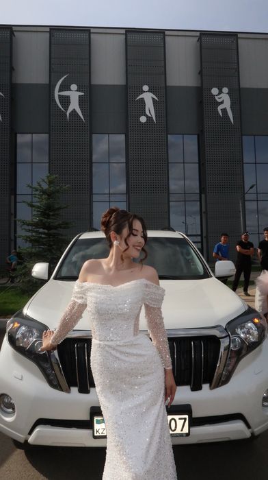 Свадебное платье или для особых мероприятий