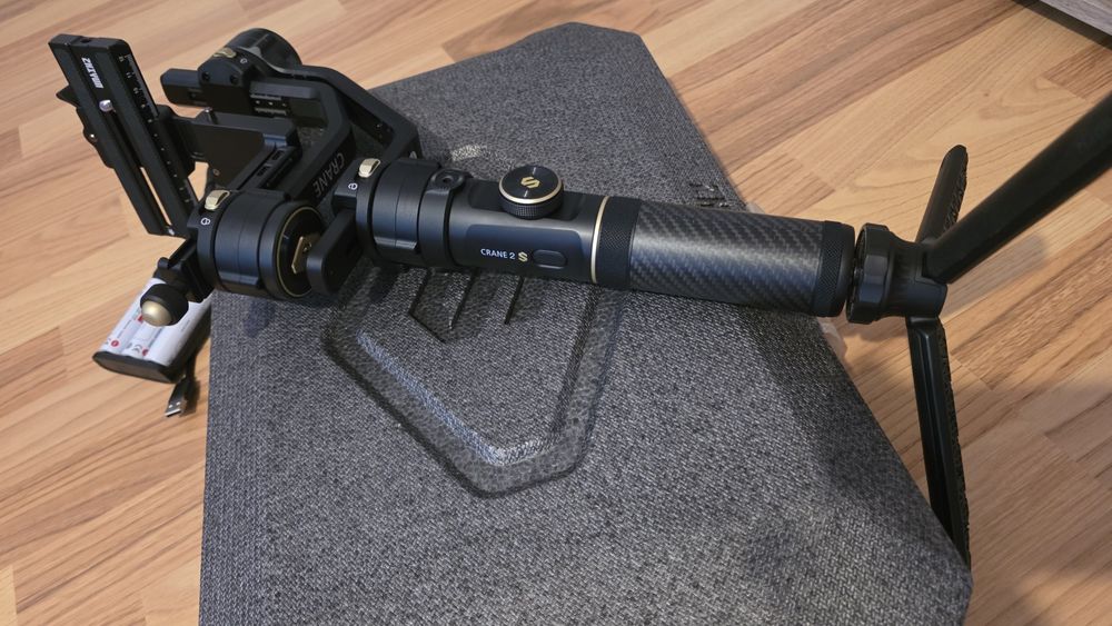 zhiyun crane2s cu geanta