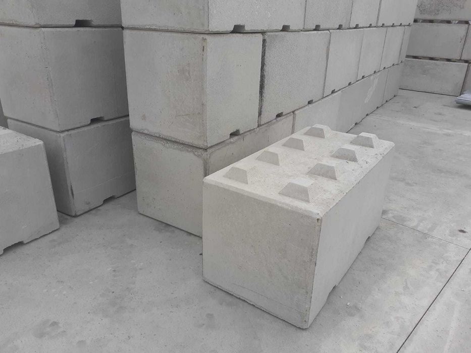 Blocuri din beton (lego), despartitoare, sustinere