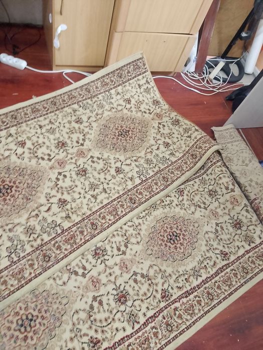 Срочно продам коврики ковёр