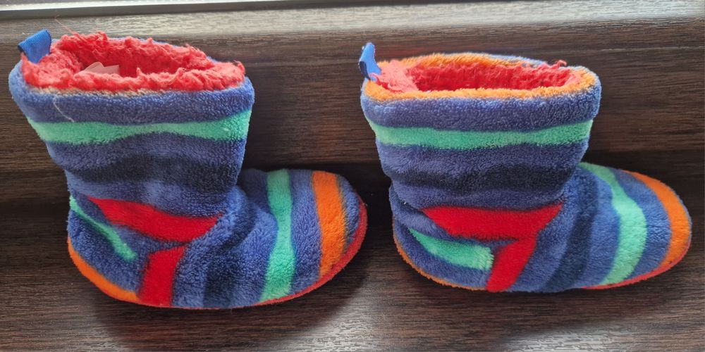 Botosei de casa NEXT marime 21.5