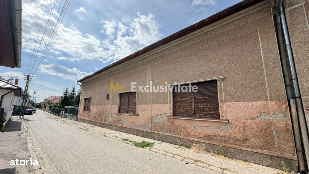 Casă de renovat cu teren 557 mp, central Str. Gh. Barițiu - Carei