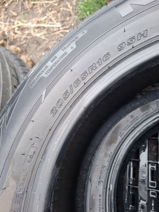 Vand 2 anvelope 205 65 16 nexen de vara bune dot 2021