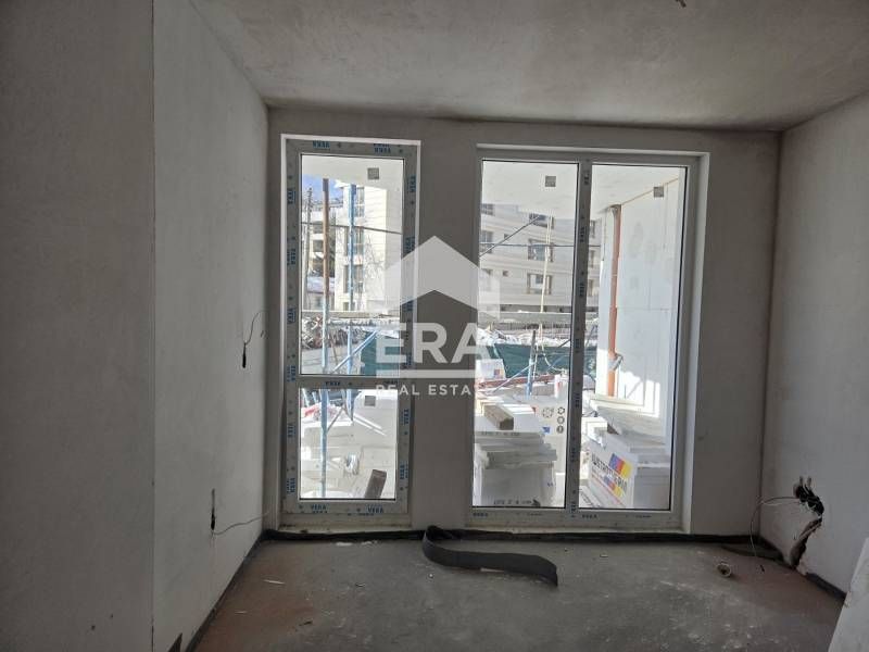 Продава се Двустаен апартамент в София, Кръстова вада - 60 кв.м за 1762 €/кв.м - Снимка #2