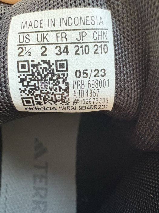 Зимни детски обувки Adidas Terrex - използвани