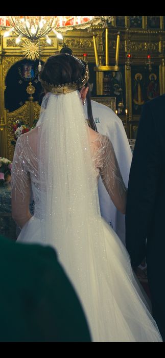 Rochie Mireasă cu Sclipici + Voal + 2 crinoline Nemodificată