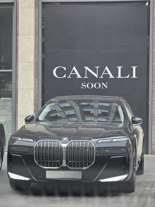 BMW i7 edrive50L 2024