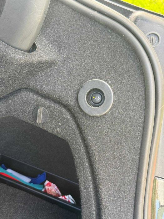 BMW seria 3 F30 2016 3 butoane