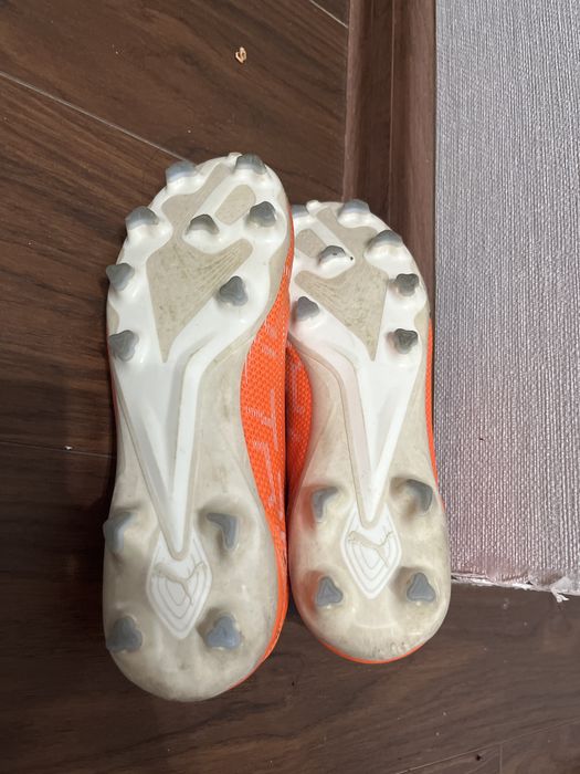 бутсы футбольный