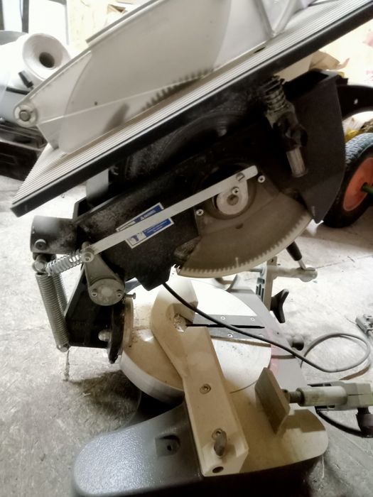 Ручной станок для производства окон ПВХ