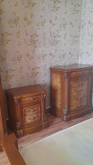 Продам срочно спальный гарнитур