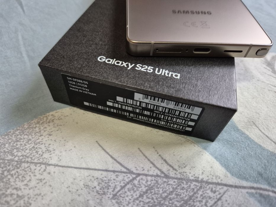 Samsung S25 Ultra 512 GB, 12 Gb RAM. ca NOU