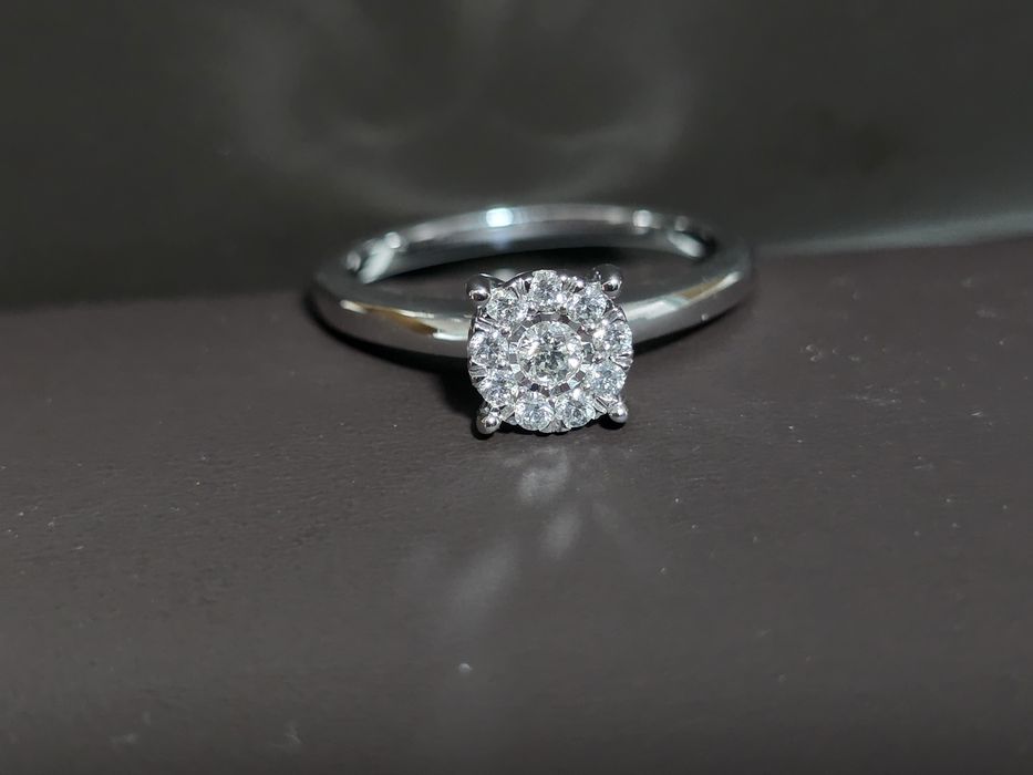 Inel logodna aur alb și diamante