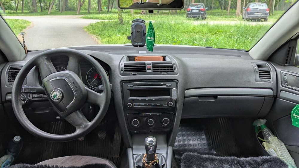 Vând Skoda Octavia 2.0TDI 2010