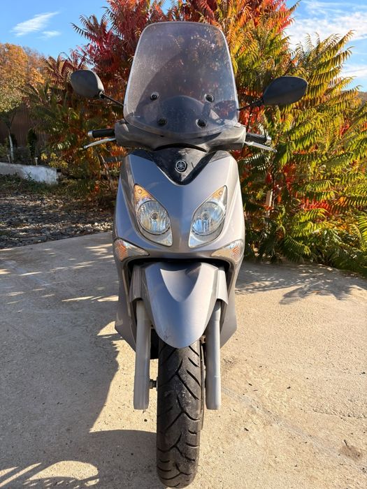 Scuter Yamaha Xcity 125 CC se conduce cu permis B!