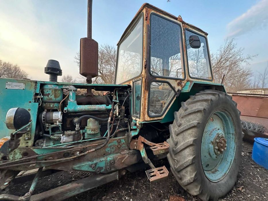 Продам трактор..