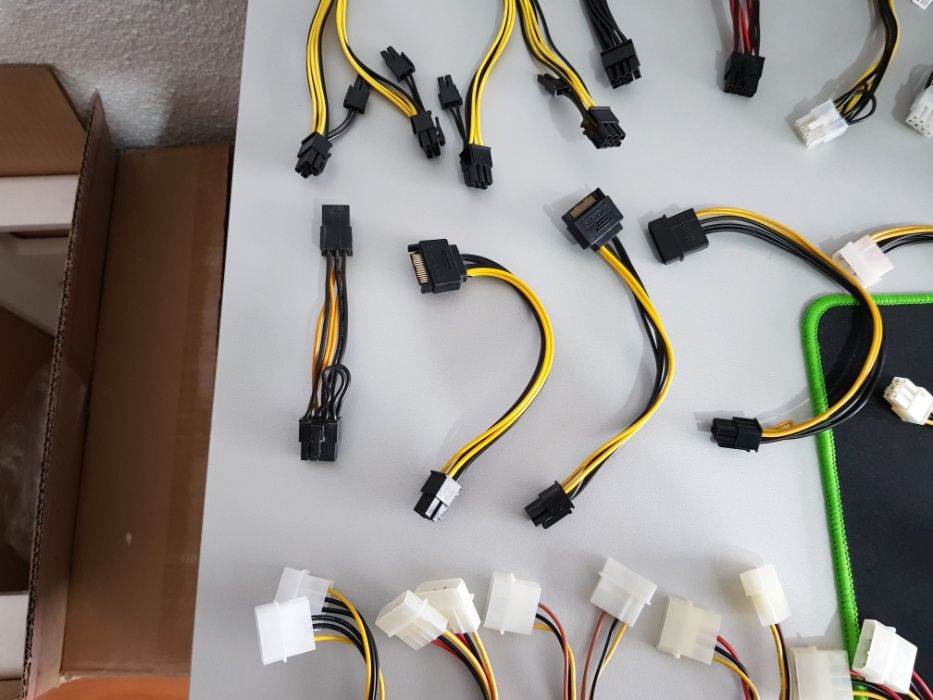 cabluri pc / adaptoare pci-ex/video / cabluri modulare surse