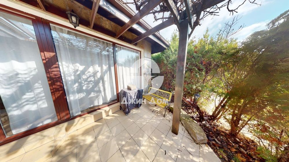 Продава се Етаж от къща в с. Кошарица, Област Бургас - 102 кв.м за 878 €/кв.м - Снимка #12