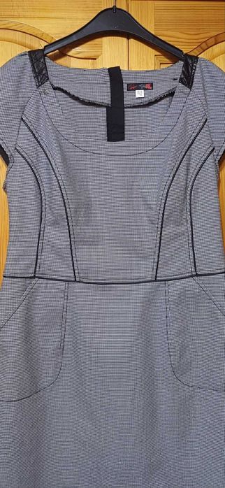 Рокля на Rosi Fashion с Декорации Кожа в стилен "Пипит"!НОВА с Етикет!